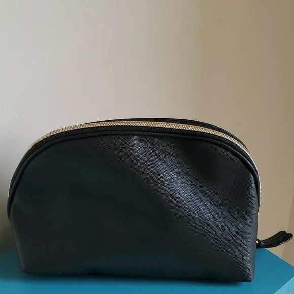 Victoria's Secret Miami cosmetic bag - Picture 2 of 7